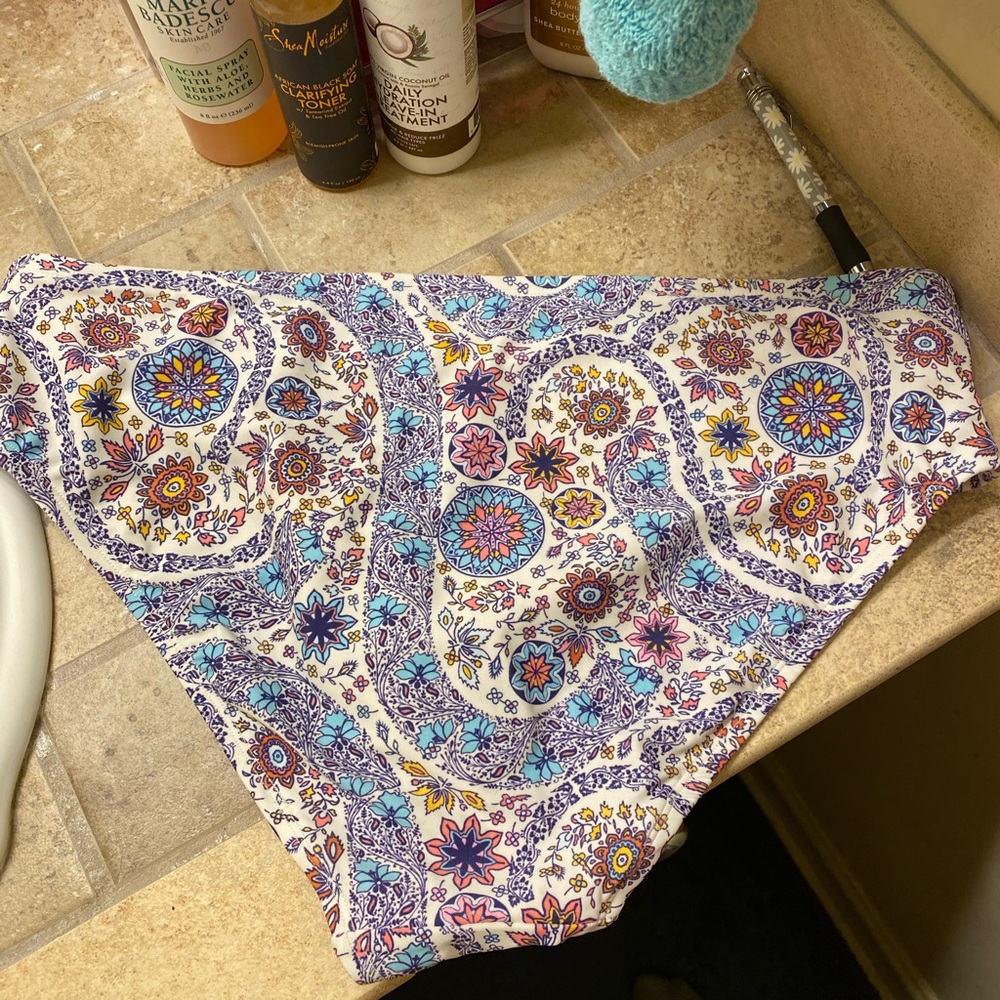 Swim Bottoms - Picture 3 of 4